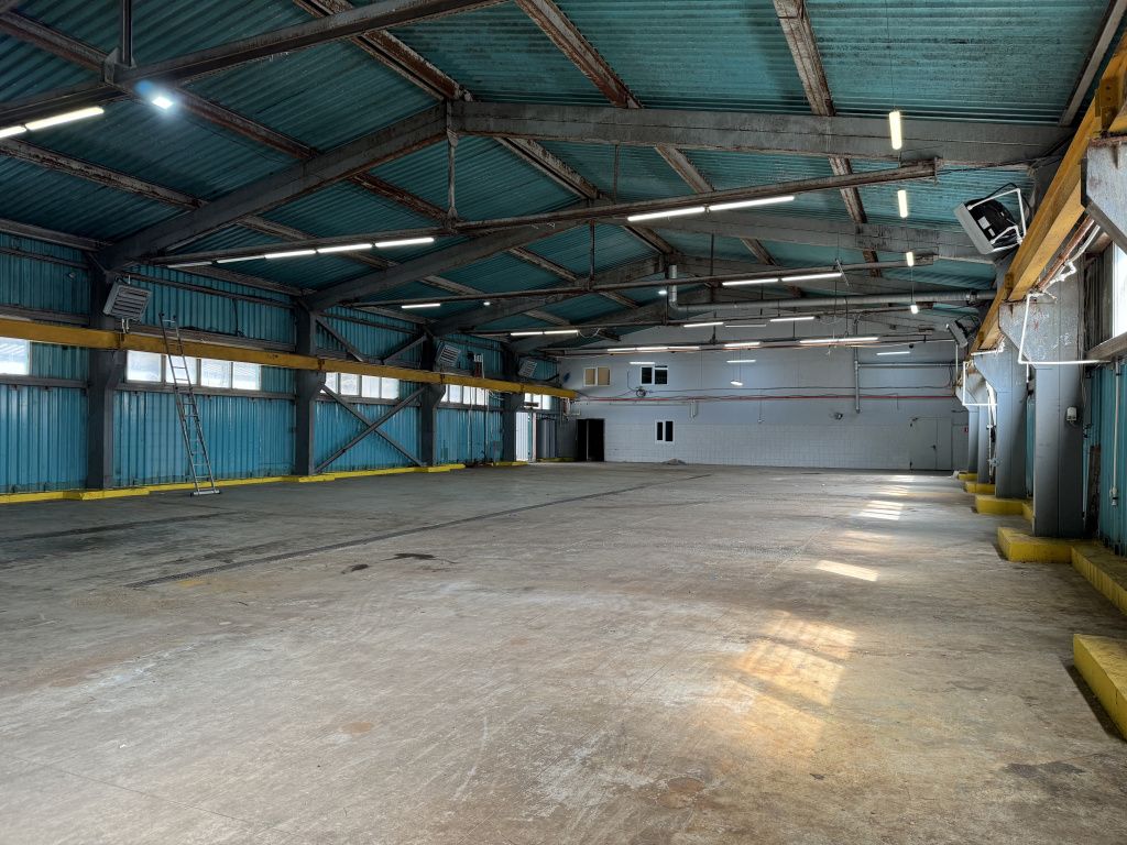 Производственно-складское здание с АБК