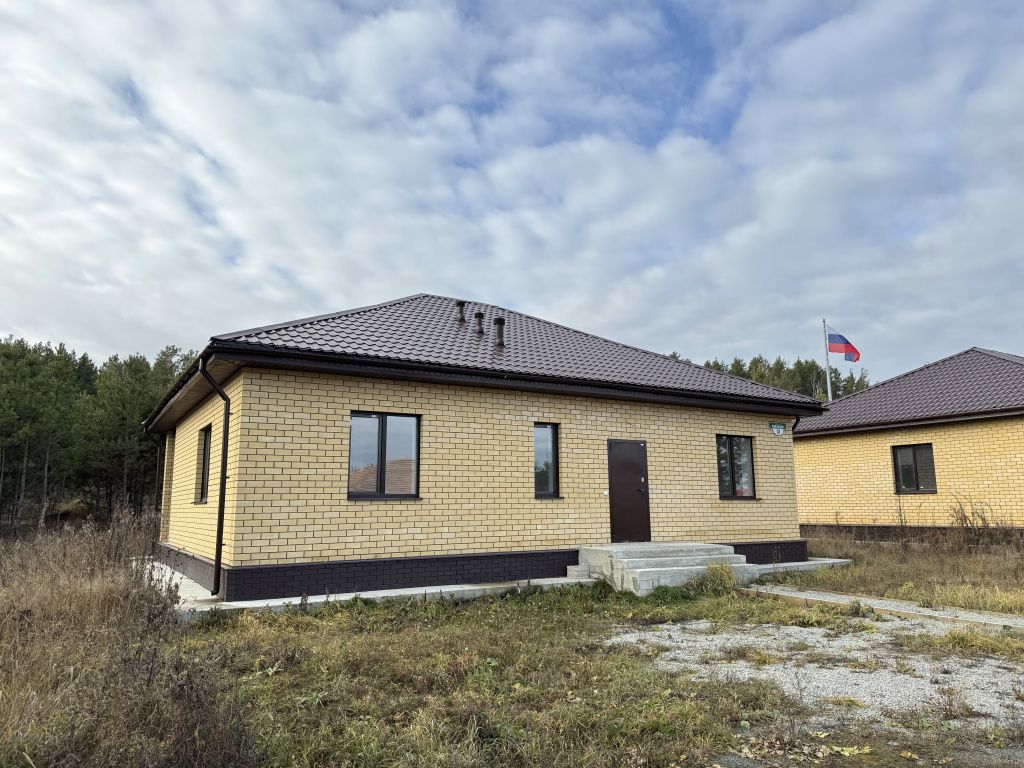 Дом с террасой на участке 13,66 сот.