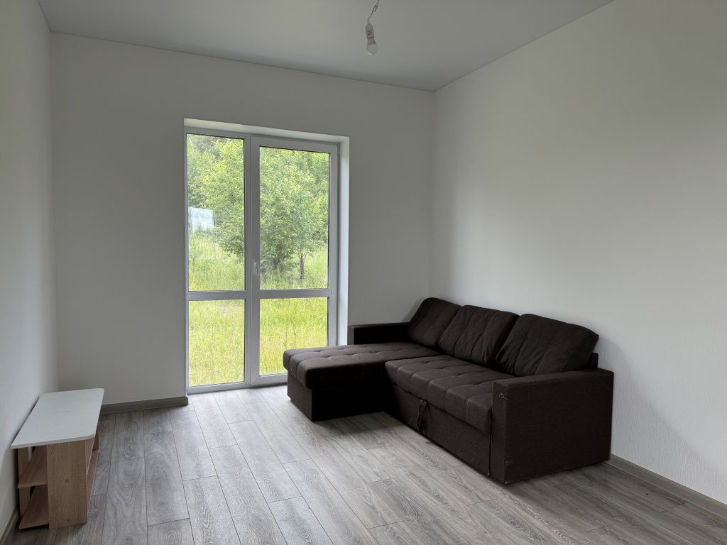 Дом на участке 10 сот